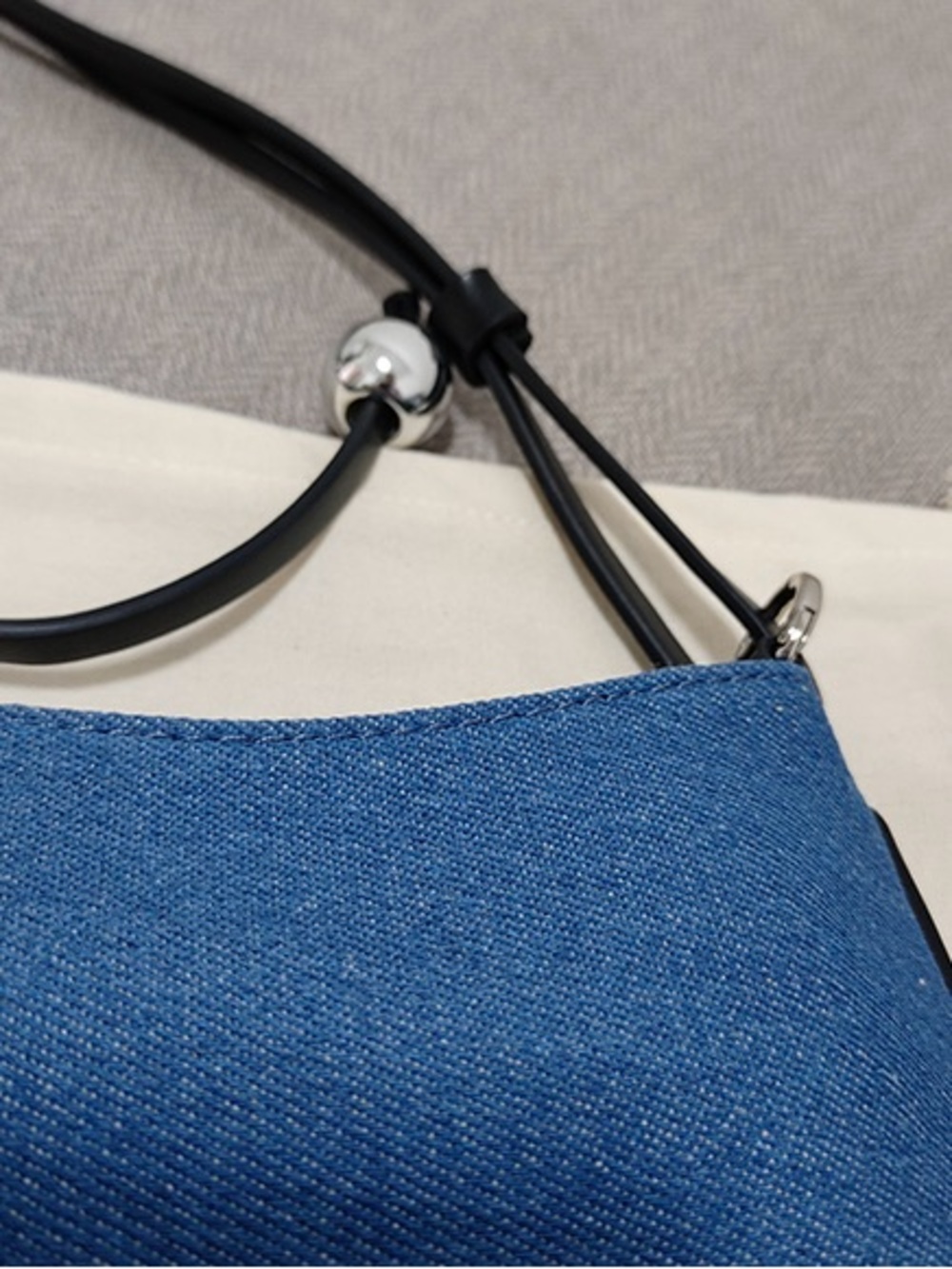 Jacquemus Blue Denim Mini Shoulder Bag with Black Strap - Picture 4 of 6